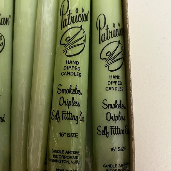 Patrician Green Box 0f 12 Hand Dipped Candles Classic 18" Dripless Smokeless - Picture 3 of 9